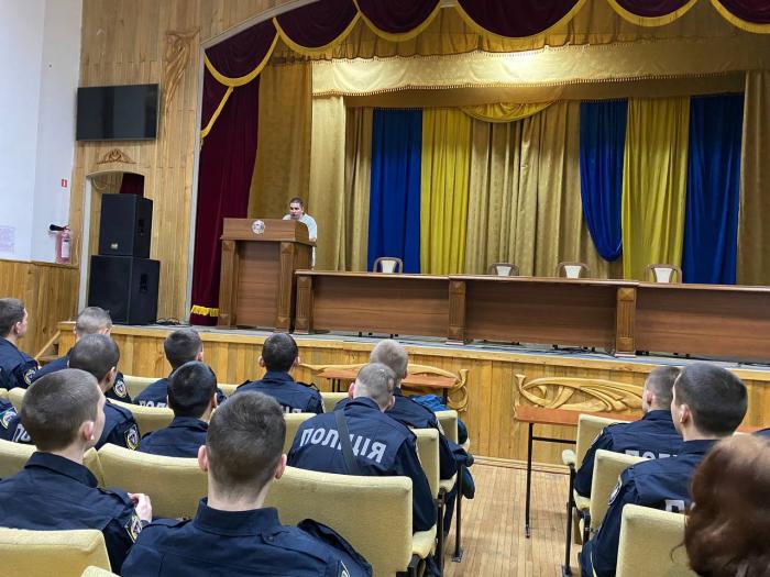 Вечір української літератури в ННІ №3