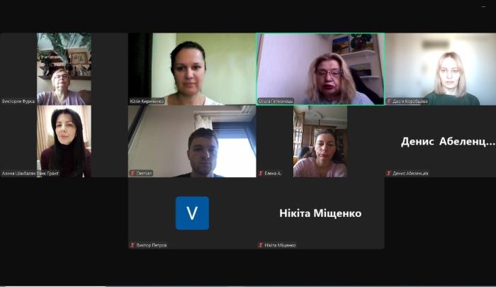 Студенти набувають практичного досвіду в банківських установах