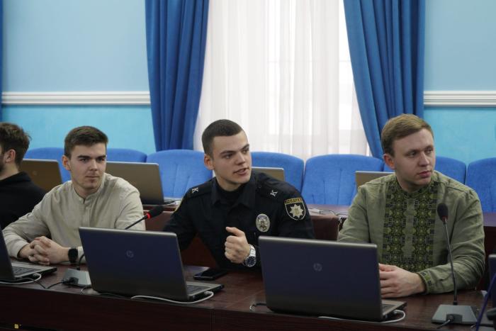 Голова курсантсько-студентського Парламенту ХНУВС Микола Сорочишин взяв участь у керівних зборах Української асоціації студентів