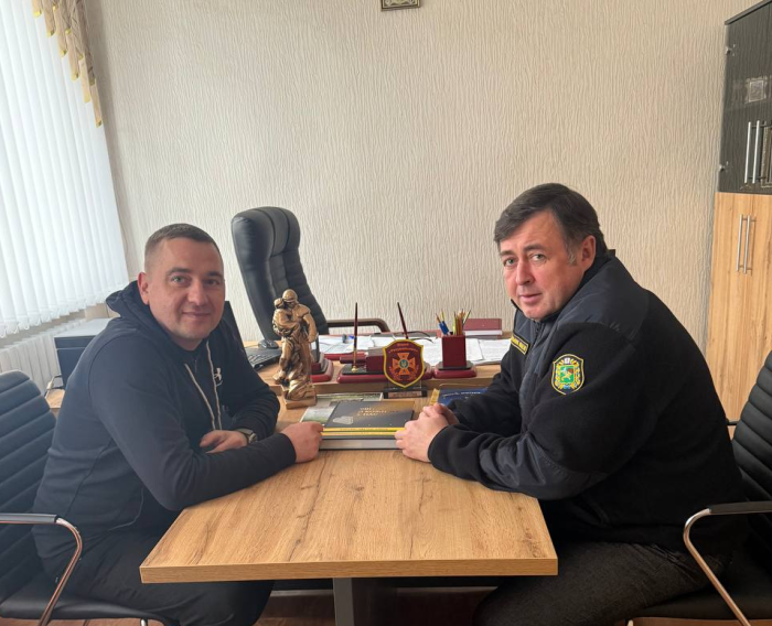 Зустріч представника ХНУВС із ліцеїстами та начальником Харківського ліцею «Рятувальник»