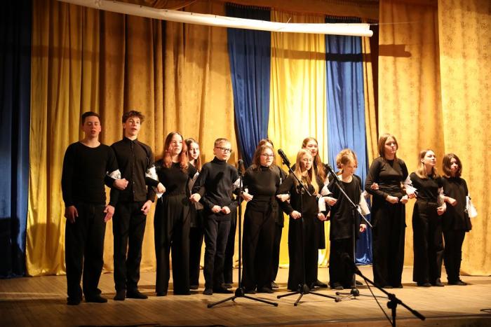 Інформаційно-просвітницька година до Дня пам’яті жертв Голокосту