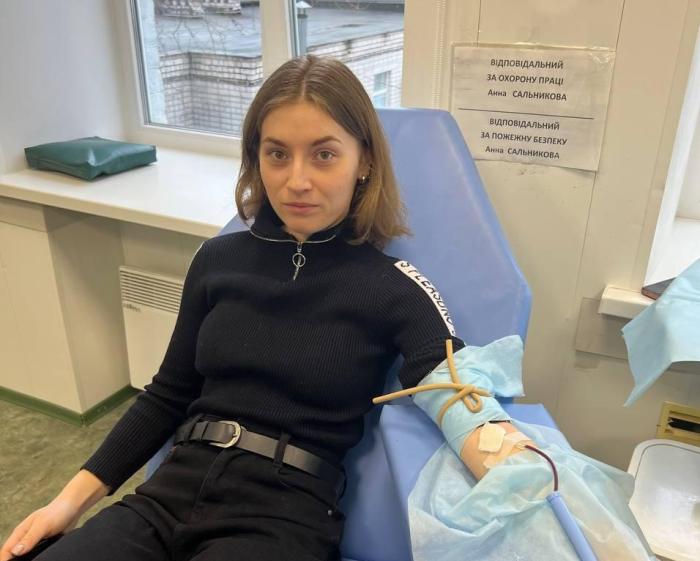 Приклад небайдужості та єдності