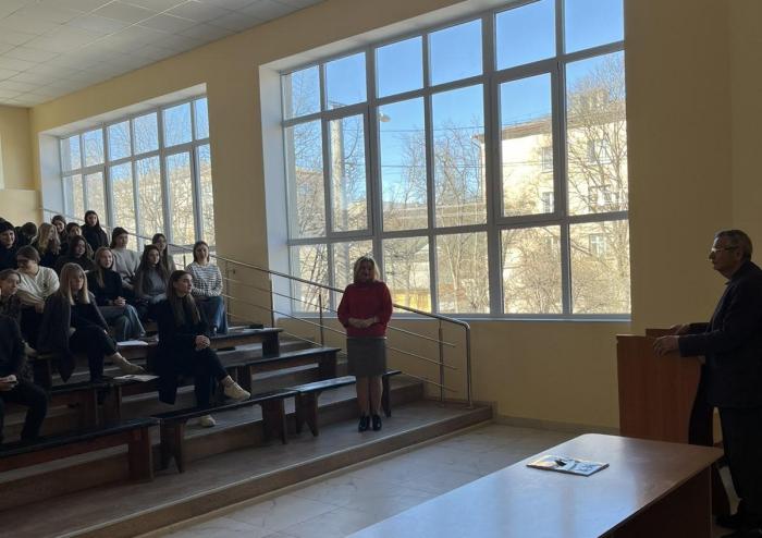 Історія формування правовідносин на землях України: стан та перспективи – тема бінарного заняття