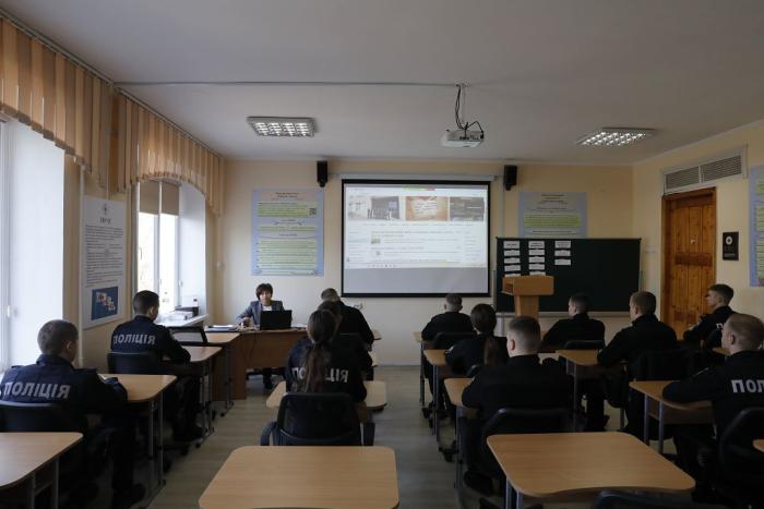 Електронні ресурси та сервіси бібліотеки для наукової діяльності