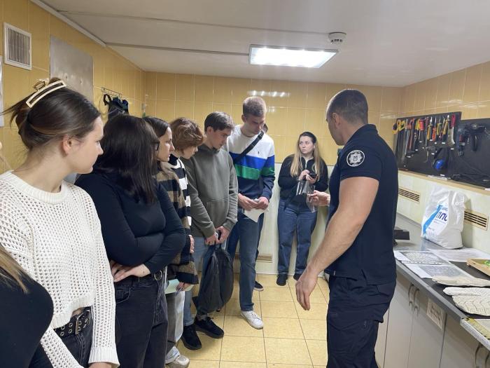 Бінарне заняття у науково-дослідному експертно-криміналістичному центрі