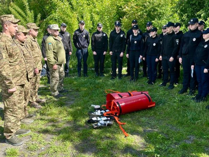 Заняття з тактичної медицини для курсантів ННІ №1