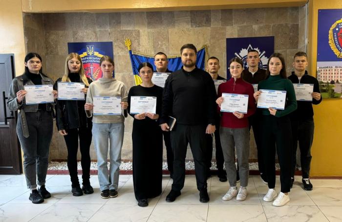 Опанування курсу з протидії сексуальній експлуатації дітей у кіберсфері