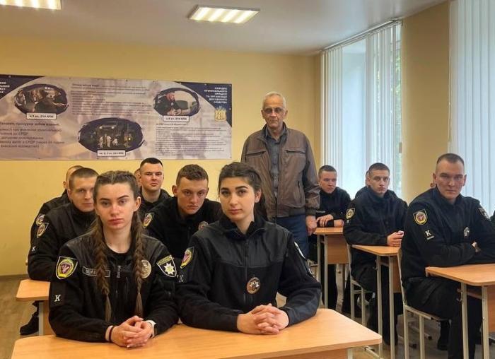 Зустріч першокурсників із куратором на тему «Герої нашого часу»