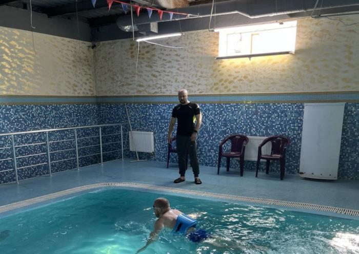Тренування з реабілітаційного плавання