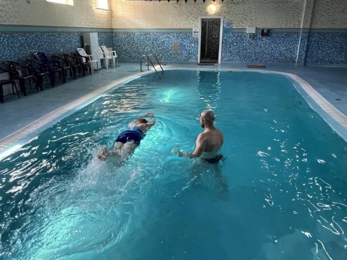 Тренування з реабілітаційного плавання