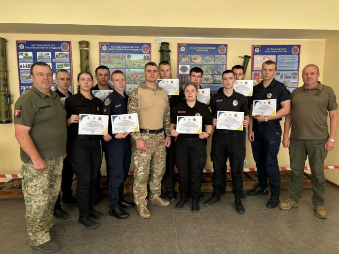 Курсанти ХНУВС завершили вивчення курсу «Сапер (розмінування)»