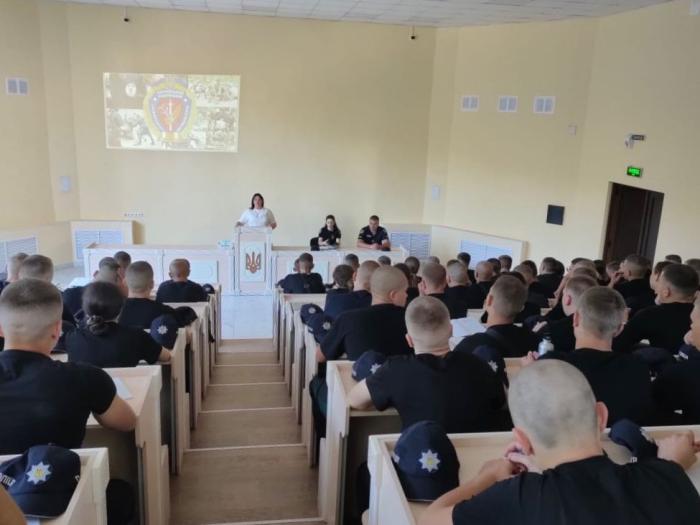 Знайомство першокурсників з університетом 