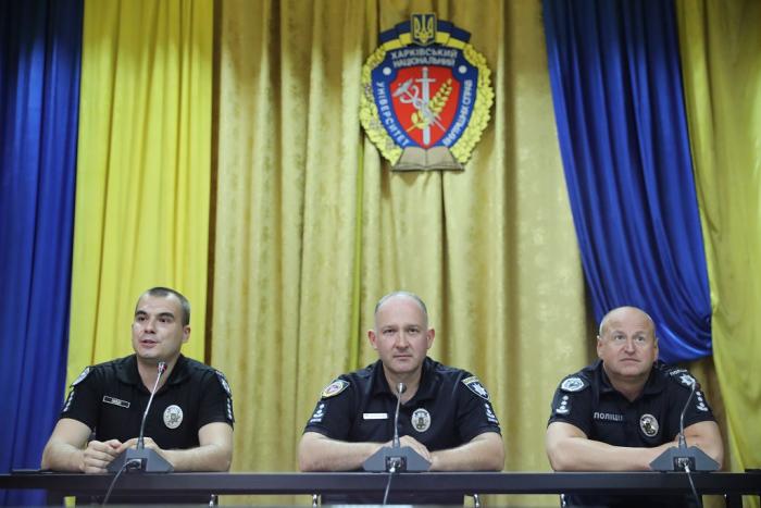 Відбулася зустріч керівництва ХНУВС із першокурсниками ННІ №№1-4, які проходять табірний збір