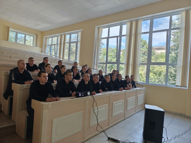 Кураторська година