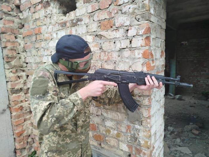 Курсанти відпрацювали моделювання службових ситуацій на практиці