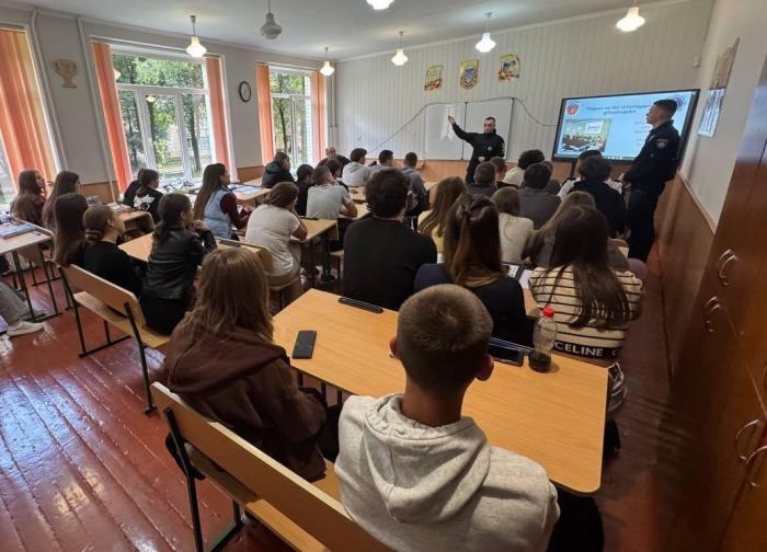 Зустріч із ліцеїстами щодо протидії дезінформації