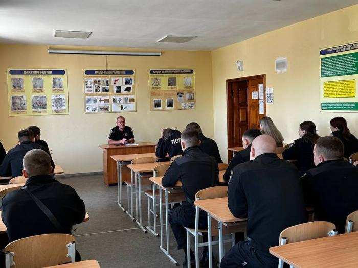 Куратори навчальних груп ННІ№ 1 провели зустріч із курсантами