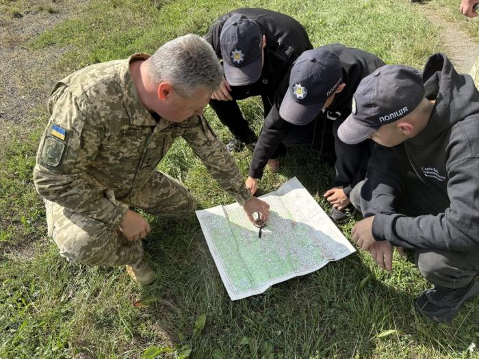 Першокурсники ННІ №4 опановують військову топографію