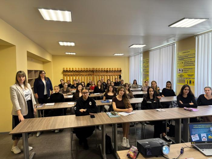 Засідання наукового гуртка «Актуальні проблеми українознавства»