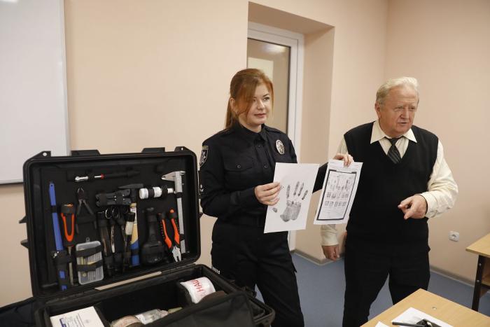 Судова трасологія