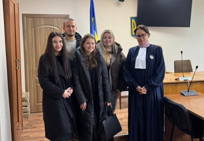 Практичне ознайомлення з роботою суду