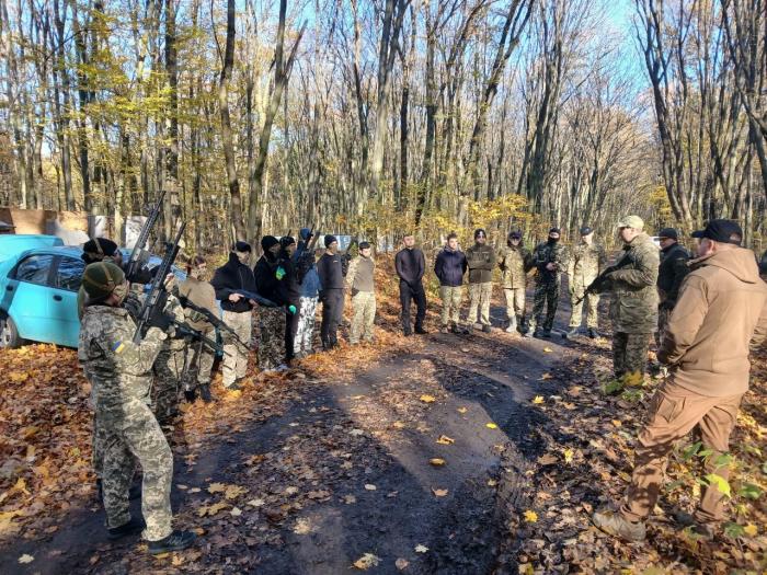 Курсанти відточують тактичні навички в умовах, наближених до реальних