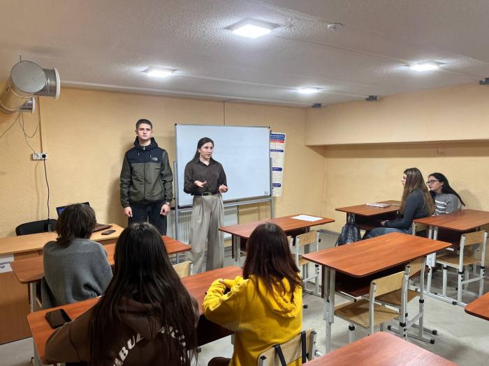 Майбутнім абітурієнтам – про навчання в ХНУВС