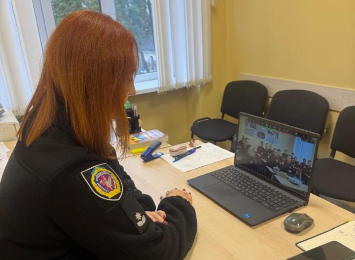 Онлайн-зустріч з випускниками Тернопільської ЗОШ І-ІІІ ступенів №24