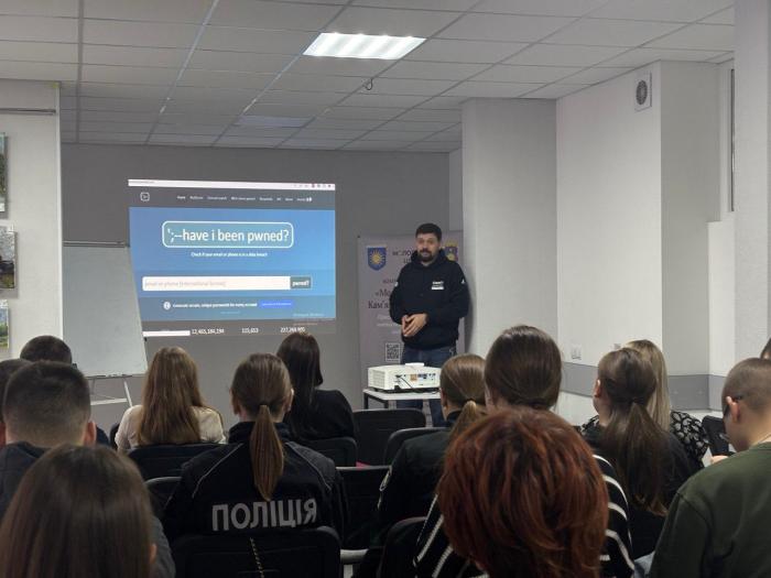 Поглиблення навичок роботи з відкритими даними 