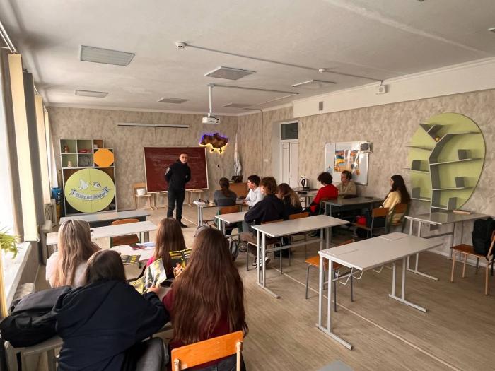 Про кібербезпеку – ліцеїстам Кам’янеччини