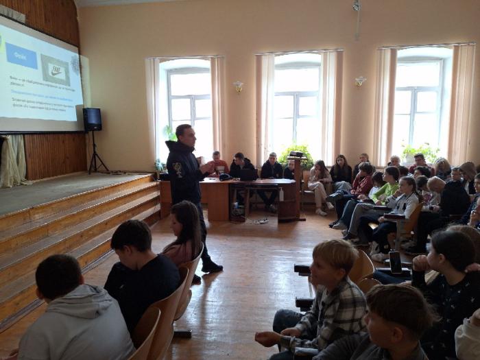 Профорієнтаційна зустріч від ХНУВС у Кам’янці-Подільському