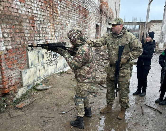 Тактика в дії: курсанти відпрацювали навички малих бойових груп