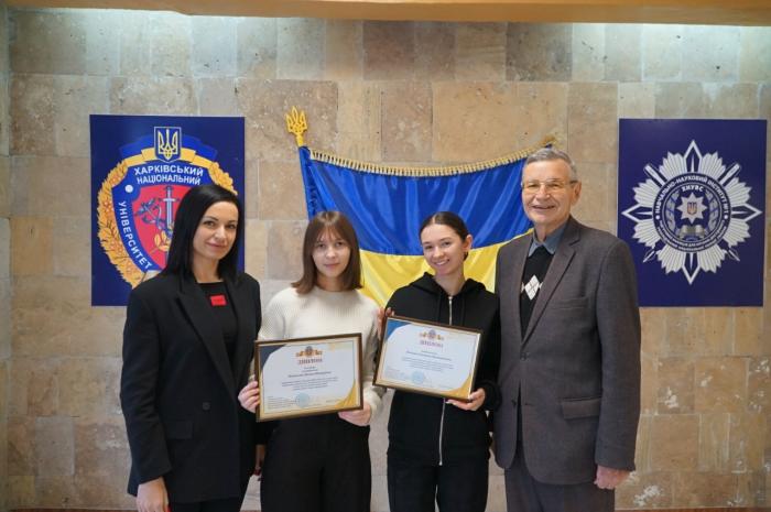 Студентки університету серед лауреатів щорічного наукового конкурсу