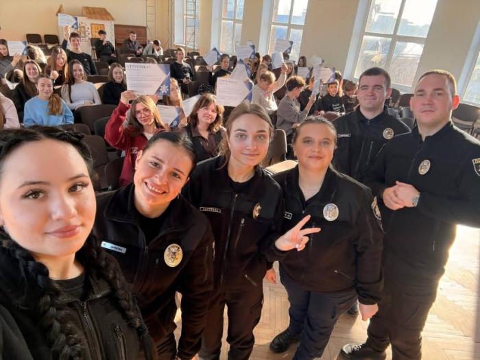 Тиждень фінансової безпеки у вінницьких ліцеях